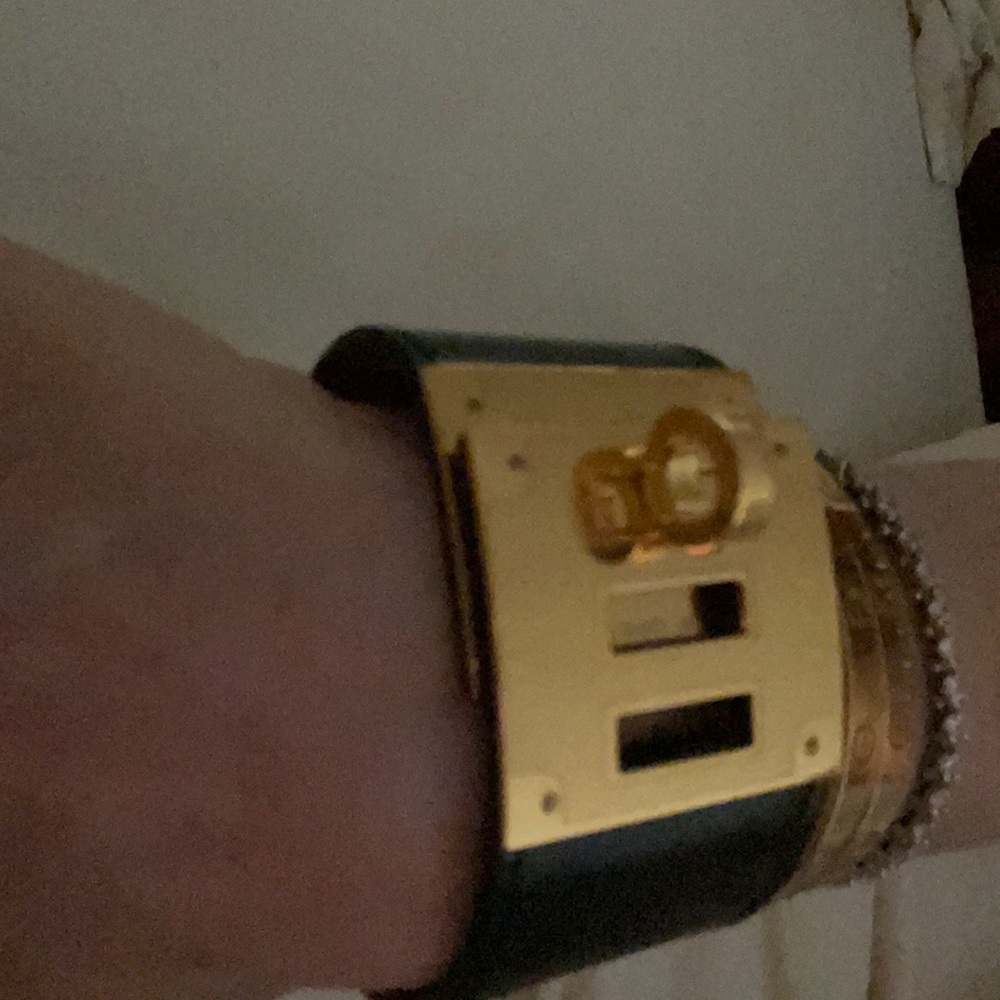 Hermès classic black leather cuff